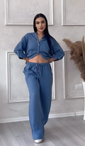 Blau