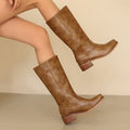 Hellbraun